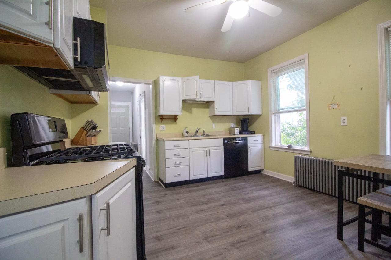 2 Bedroom Condo Close To Boston And Cambridge With Free Parkings Bagian luar foto