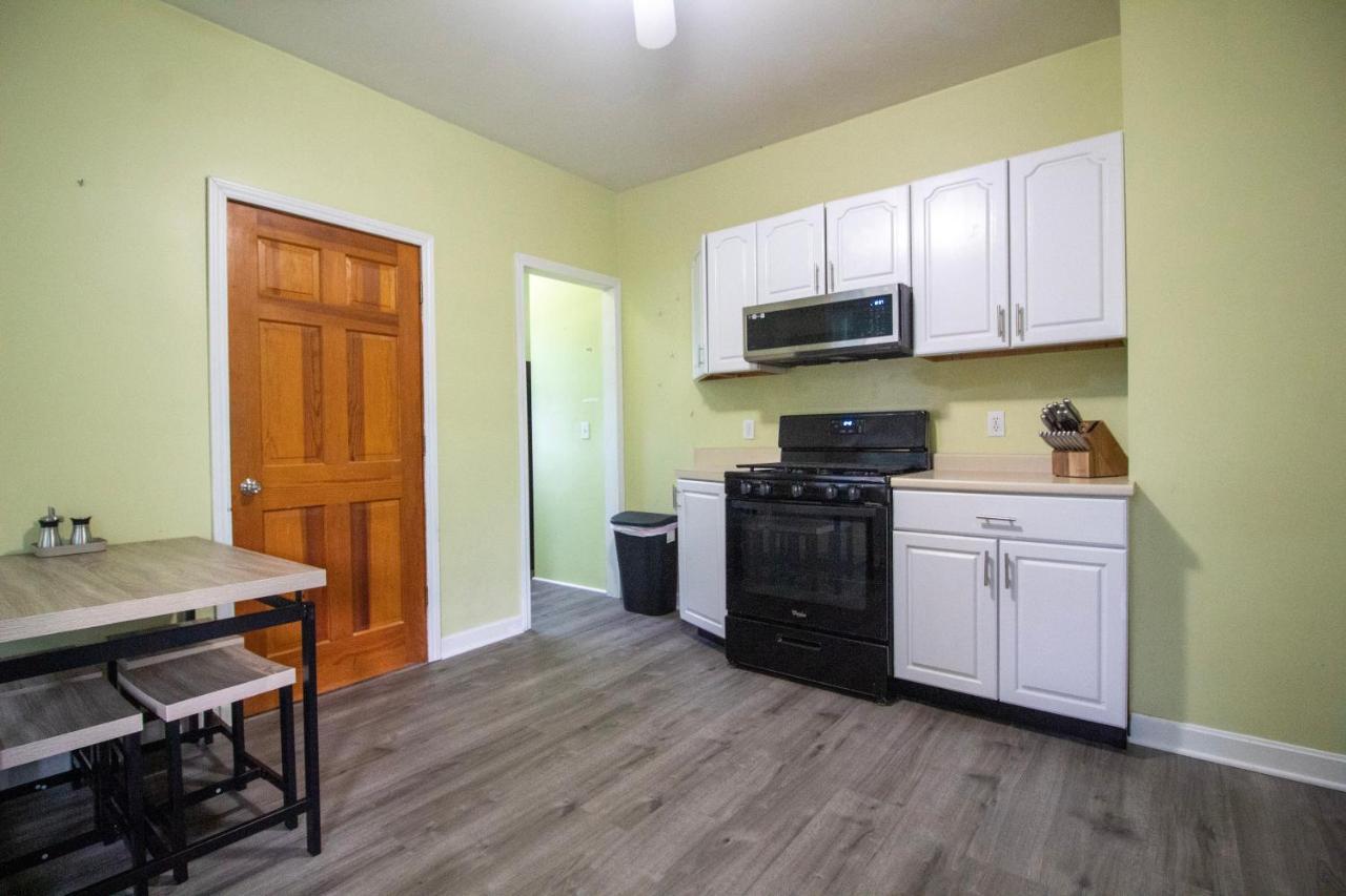 2 Bedroom Condo Close To Boston And Cambridge With Free Parkings Bagian luar foto